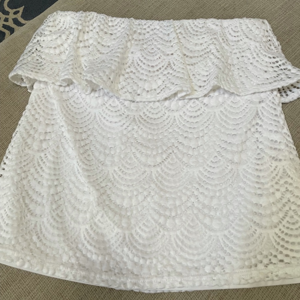 Like new, white tube top